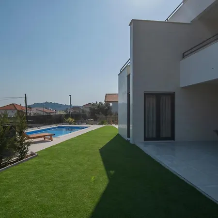 Apartamento Magna Luxury Murter