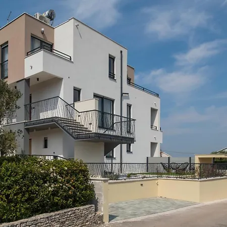 Magna Luxury شقة مورتير