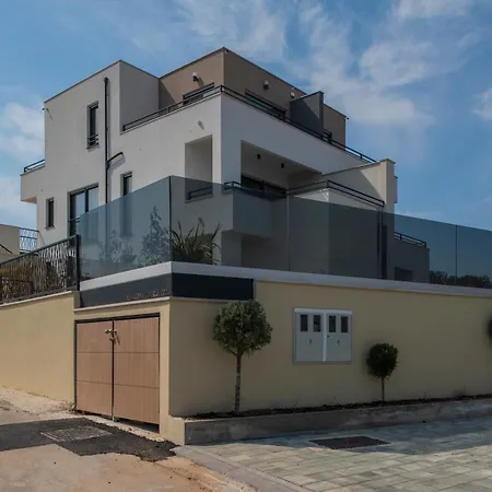 Magna Luxury Apartamento Murter