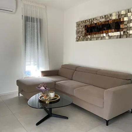 Magna Luxury דירה מורטר