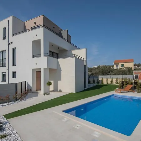 Magna Luxury Διαμέρισμα *