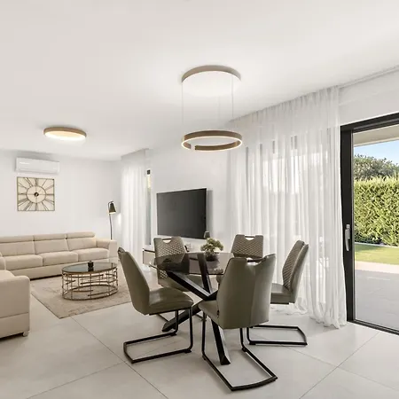 Magna Luxury מורטר