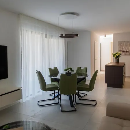 아파트 Magna Luxury