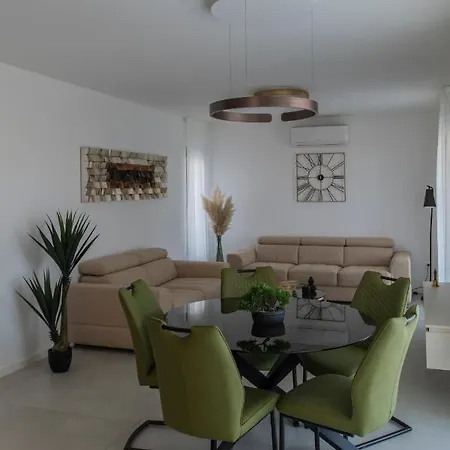 아파트 Magna Luxury *