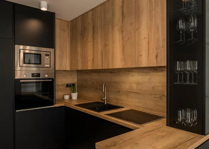 Magna Luxury * مورتير